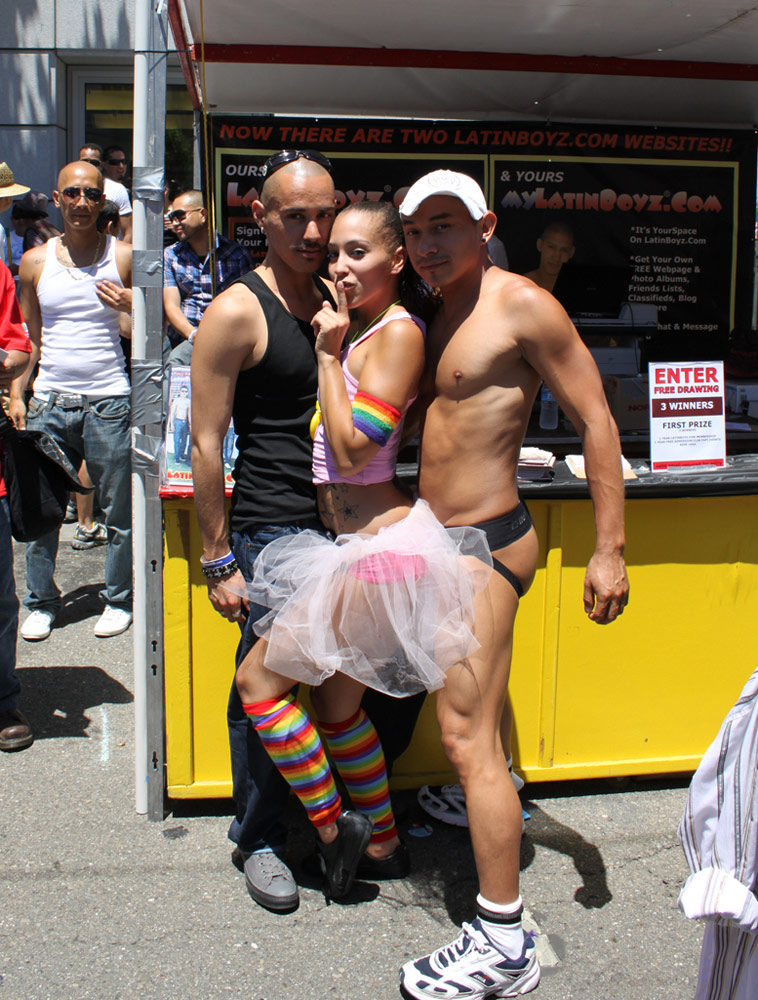 LatinBoyz_at_pride2010_za